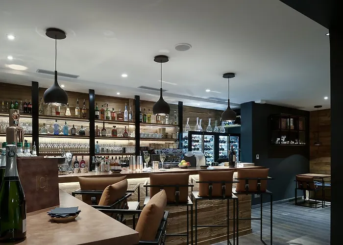 Le C By Alpine 谷雪维尔